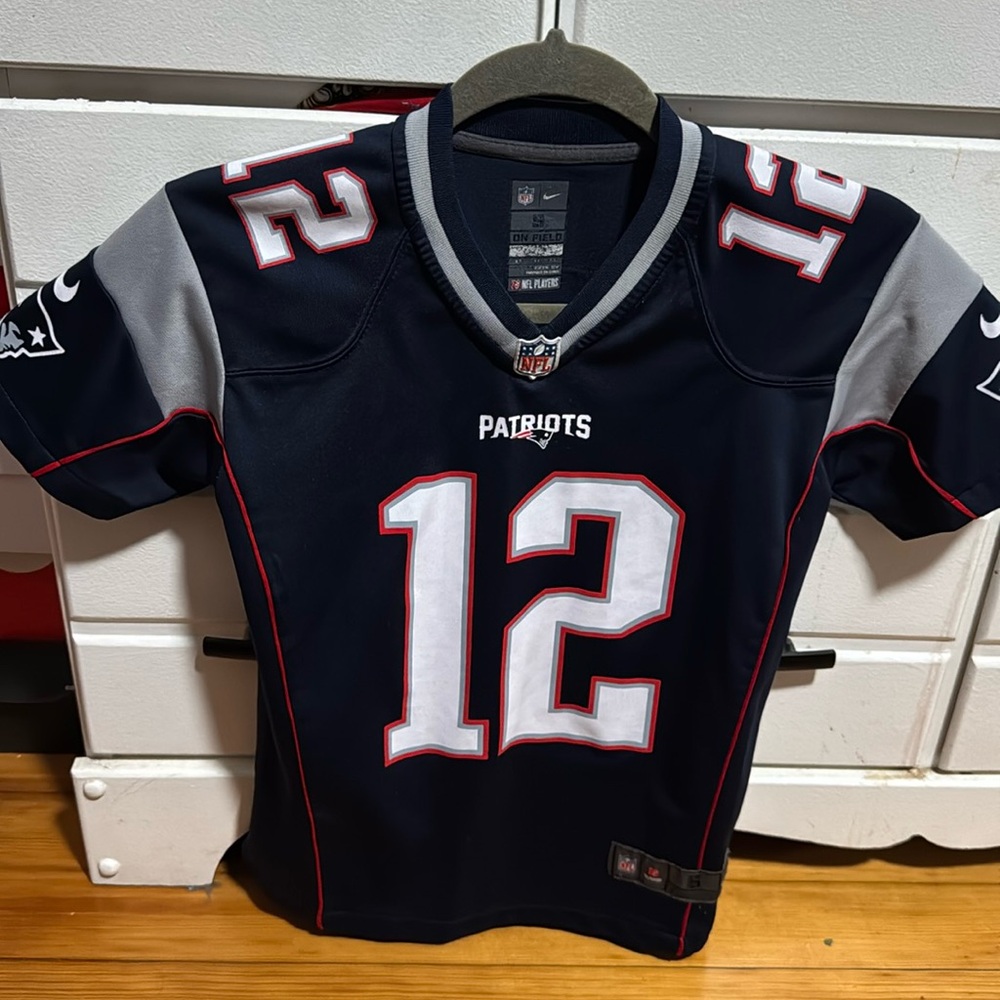 Women’s small TB12 Jersey.